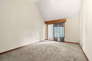 5 Tsienneto Rd, Derry, NH 03038 - Photo 13