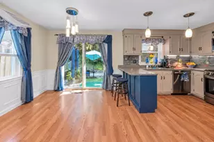 56 Burgundy Dr, Nashua, NH 03062 - Photo 7