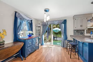 56 Burgundy Dr, Nashua, NH 03062 - Photo 7
