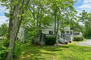80 Sunset Dr, Belmont, NH 03220 - Photo 9