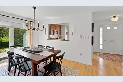203 Straw Hill Road, Manchester, NH 03104 - Photo 7