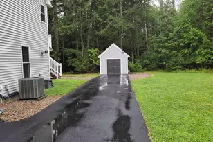 47 Pray St, Rochester, NH 03868 - Photo 3