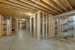 274 Pine St, Laconia, NH 03246 - Photo 23