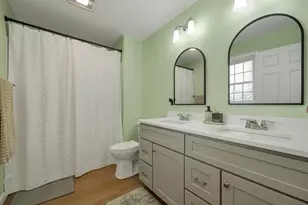 274 Pine St, Laconia, NH 03246 - Photo 15