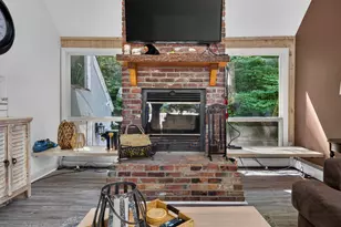136 Summit Dr, Campton, NH 03223 - Photo 13