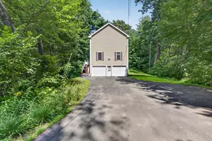14 Holton Cir, Londonderry, NH 03053 - Photo 37