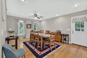 14 Holton Cir, Londonderry, NH 03053 - Photo 11