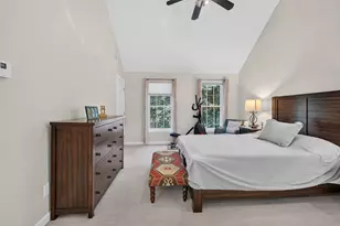 14 Holton Cir, Londonderry, NH 03053 - Photo 15