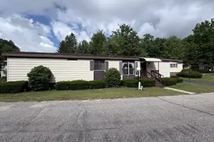 52 Rachel Circle, Goffstown, NH 03045 - Photo 3