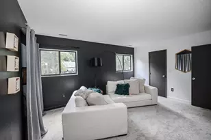 10 Deacon Dr, Nashua, NH 03063 - Photo 13