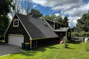 18 Roberts Rd, Rochester, NH 03867 - Photo 5