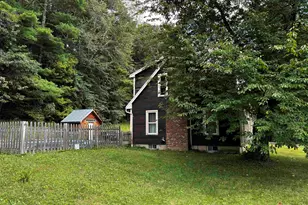 18 Roberts Rd, Rochester, NH 03867 - Photo 9