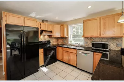 79 English Range Road, Derry, NH 03038 - Photo 17