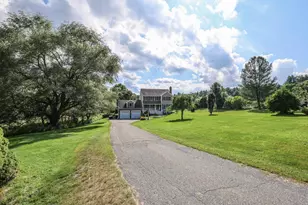 79 English Range Rd, Derry, NH 03038 - Photo 3