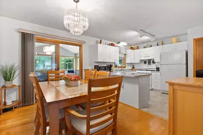 11 Poore Road, Hooksett, NH 03106 - Photo 9