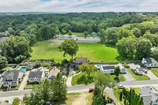 17 Desaulnier St, Goffstown, NH 03045 - Photo 57
