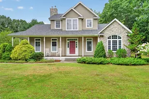 122 Island Pond Rd, Derry, NH 03038 - Photo 1