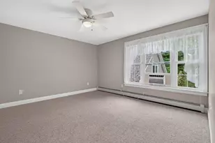 122 Island Pond Rd, Derry, NH 03038 - Photo 37