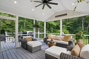 20 Mulberry Ln, Bedford, NH 03110 - Photo 5