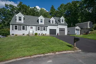 20 Cobble Hill Rd, Nashua, NH 03062 - Photo 1