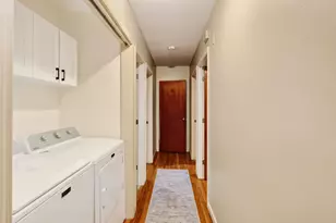 532 Oak St, Manchester, NH 03104 - Photo 21