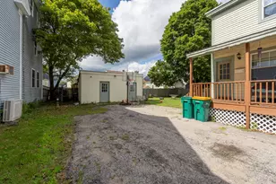 9 Lincoln St, Rochester, NH 03867 - Photo 9