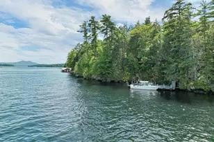 41 Pine Island, Meredith, NH 03253 - Photo 9