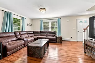 195 Ridgetop Ln, Henniker, NH 03242 - Photo 9