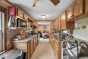 6 Marsh Ave, Salem, NH 03079 - Photo 19