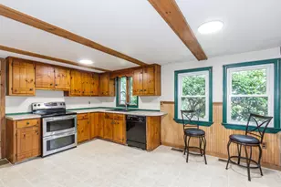 78 Shore Dr, Salem, NH 03079 - Photo 3