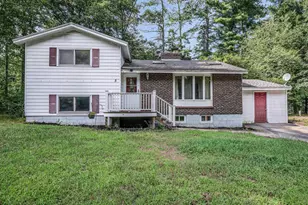 5 Mercury Ln, Pelham, NH 03076 - Photo 1