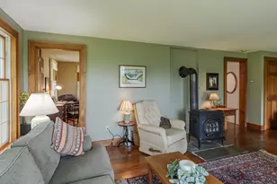 509 Elm St, Claremont, NH 03743 - Photo 25