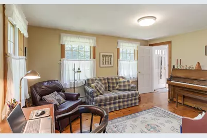 509 Elm Street, Claremont, NH 03743 - Photo 29