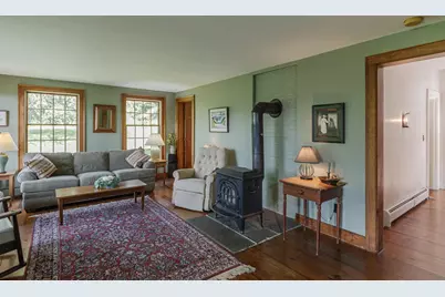 509 Elm Street, Claremont, NH 03743 - Photo 23
