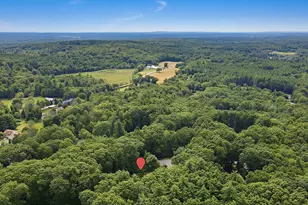 17 Olde English Rd, Bedford, NH 03110 - Photo 3