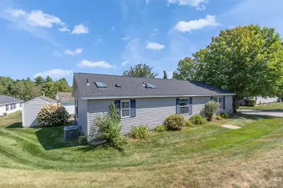 24 Stagecoach Way, Manchester, NH 03104 - Photo 9