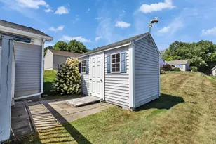 24 Stagecoach Way, Manchester, NH 03104 - Photo 13