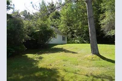 422 New Hampshire Route 110, Northumberland, NH 03582 - Photo 9