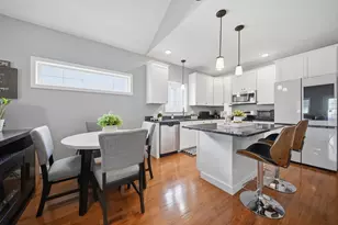 6 Dunstable Cir, Merrimack, NH 03054 - Photo 3