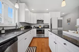 6 Dunstable Cir, Merrimack, NH 03054 - Photo 5