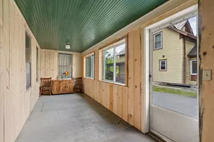 509 S Main St, Hartford, VT 05001 - Photo 7