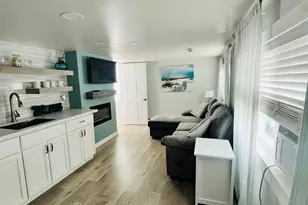24 Wall St, Hampton, NH 03842 - Photo 17