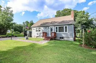 5 York Rd, Hudson, NH 03051 - Photo 3