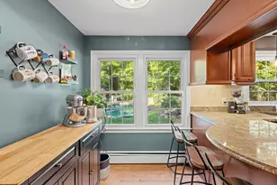 16 Juniper Dr, Amherst, NH 03031 - Photo 9