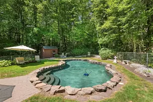 16 Juniper Dr, Amherst, NH 03031 - Photo 7