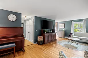 16 Juniper Dr, Amherst, NH 03031 - Photo 15