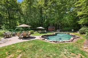 16 Juniper Dr, Amherst, NH 03031 - Photo 5