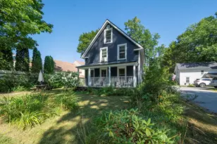 66 Crescent St, Henniker, NH 03242 - Photo 3