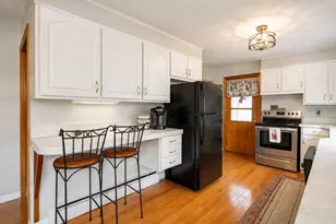 16 Lessard St, Nashua, NH 03064 - Photo 11