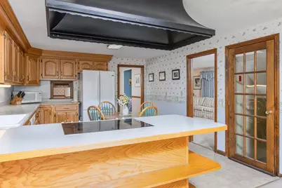 8 Lantern Lane, Auburn, NH 03032 - Photo 11